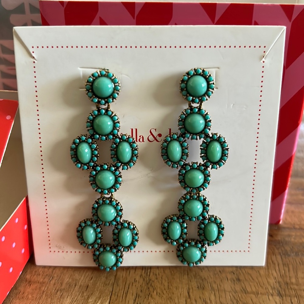 New never worn Stella Dot Earrings